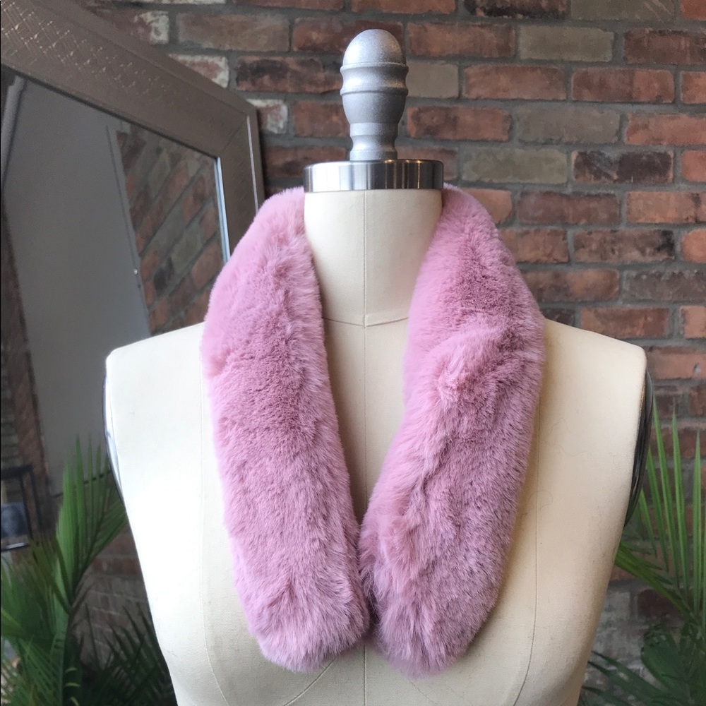 Faux Fur Stole Blush